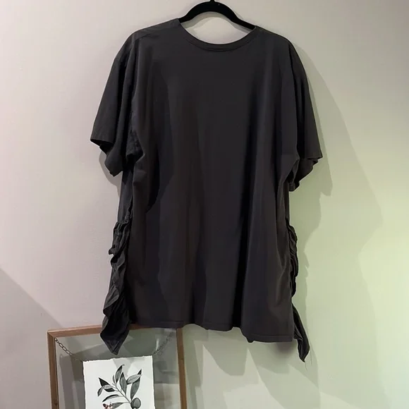 Zara ruffled tee - Picture 3 of 3
